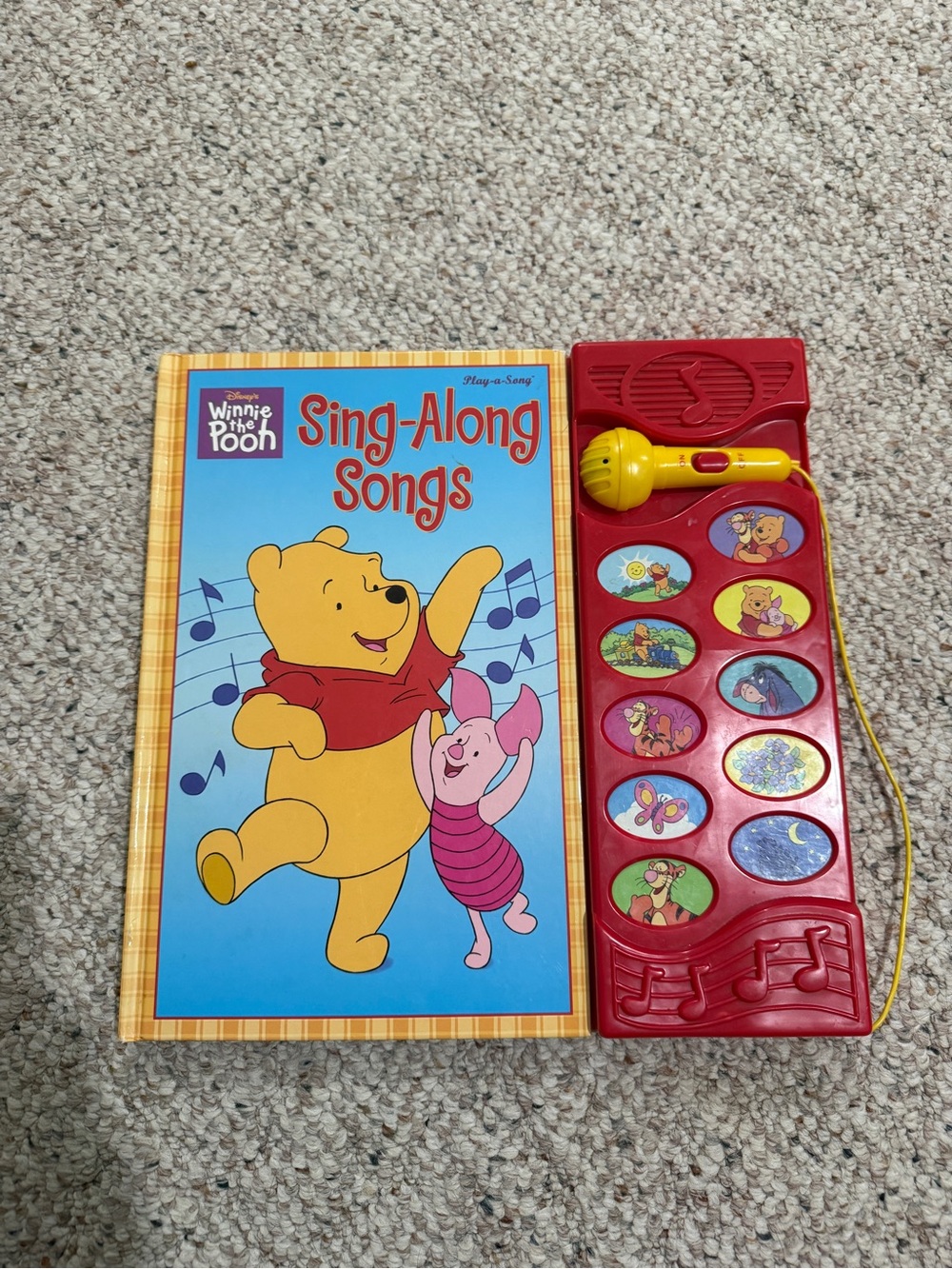 Sing-Along Songs Winnie the Pooh book. Works!!!!
